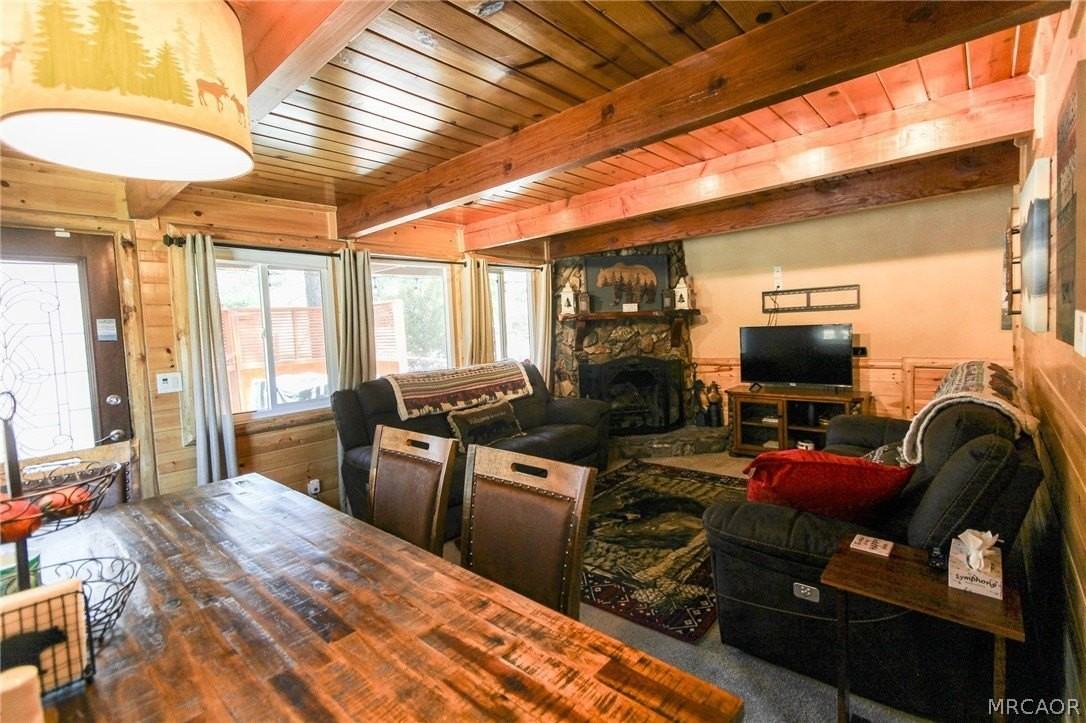 998 F Ln - Photo 6 of 45