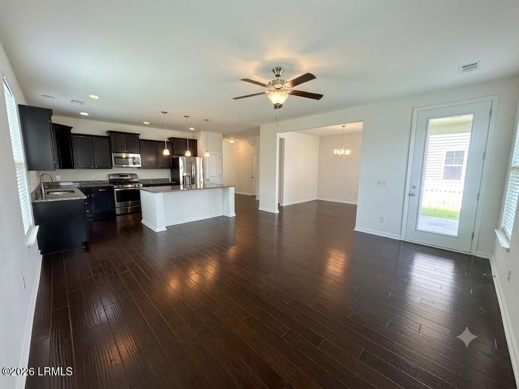 15 Beauregard Ct - Photo 6 of 38
