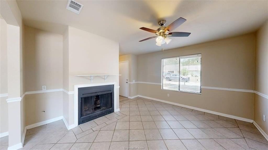 1506 Lemon Tree Ln - Photo 6 of 46
