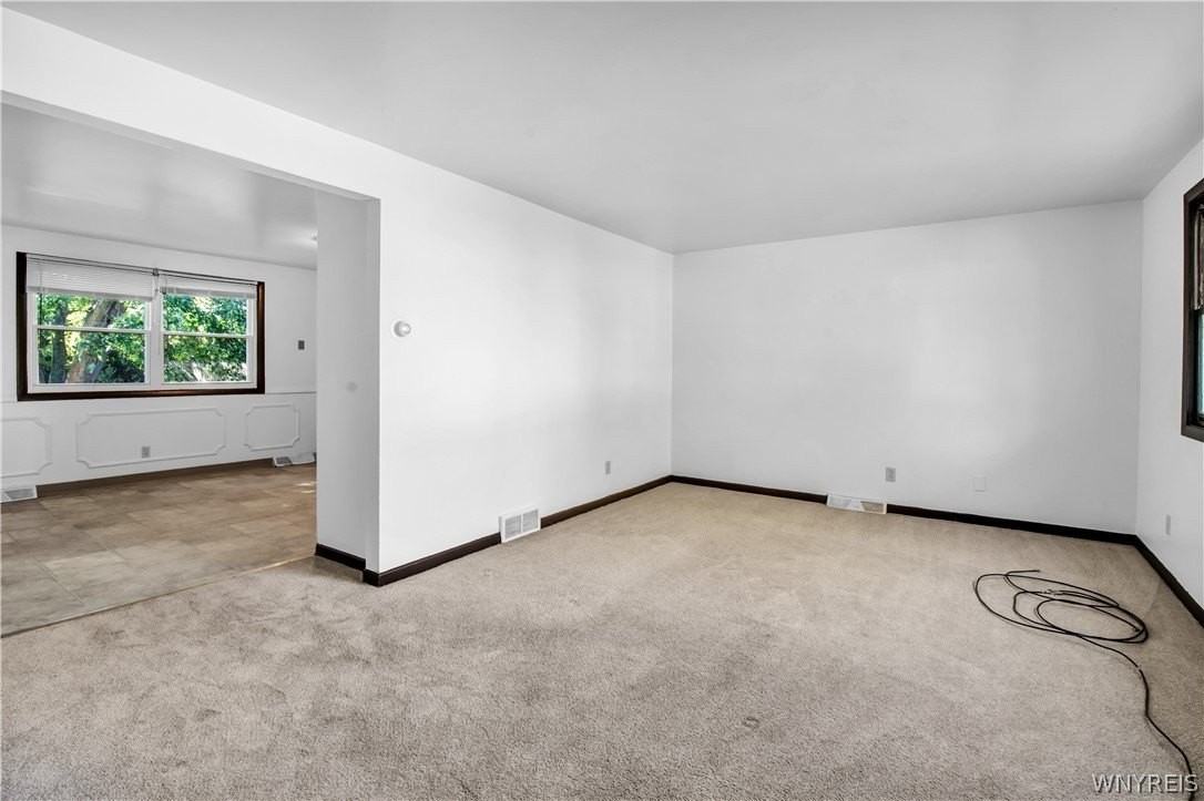247 Glenhaven Dr #LEFT - Photo 4 of 19