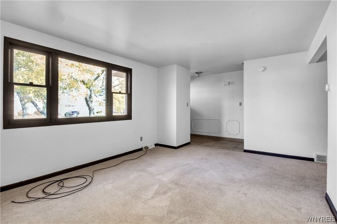 247 Glenhaven Dr #LEFT - Photo 6 of 19