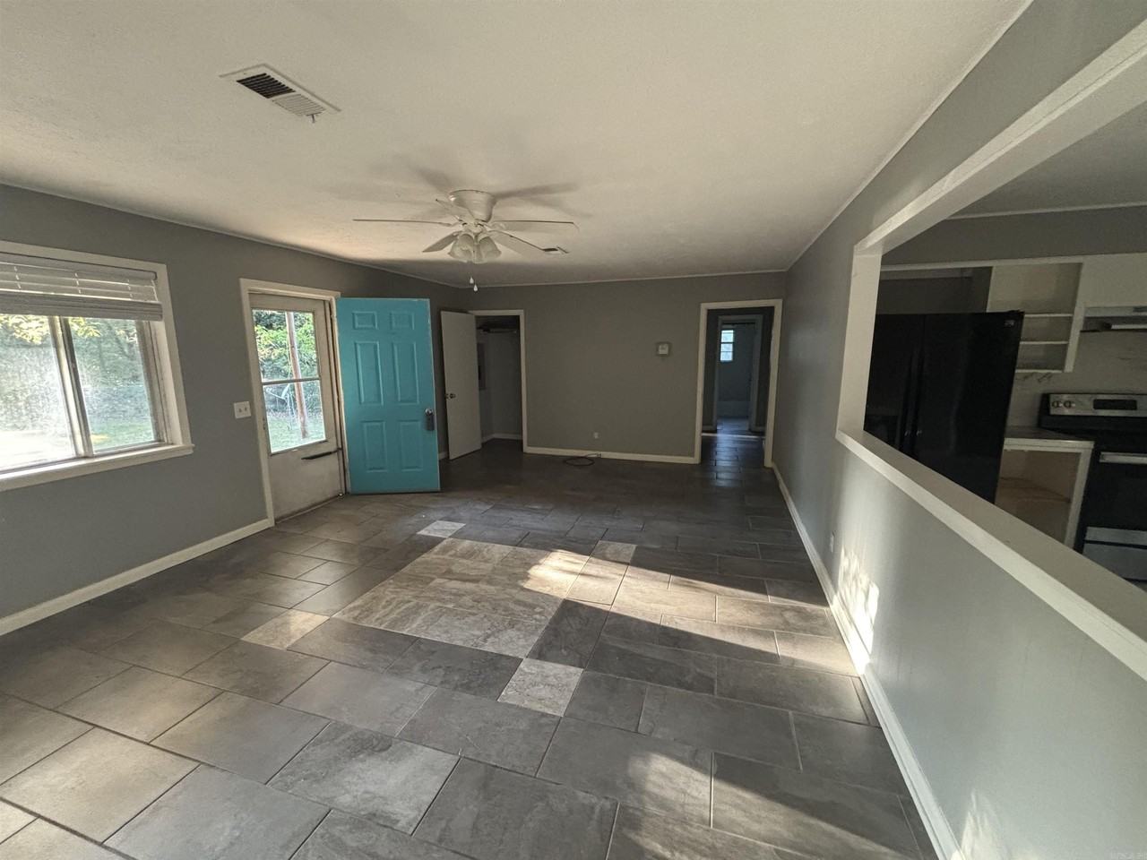104 Narrows Dr - Photo 7 of 13