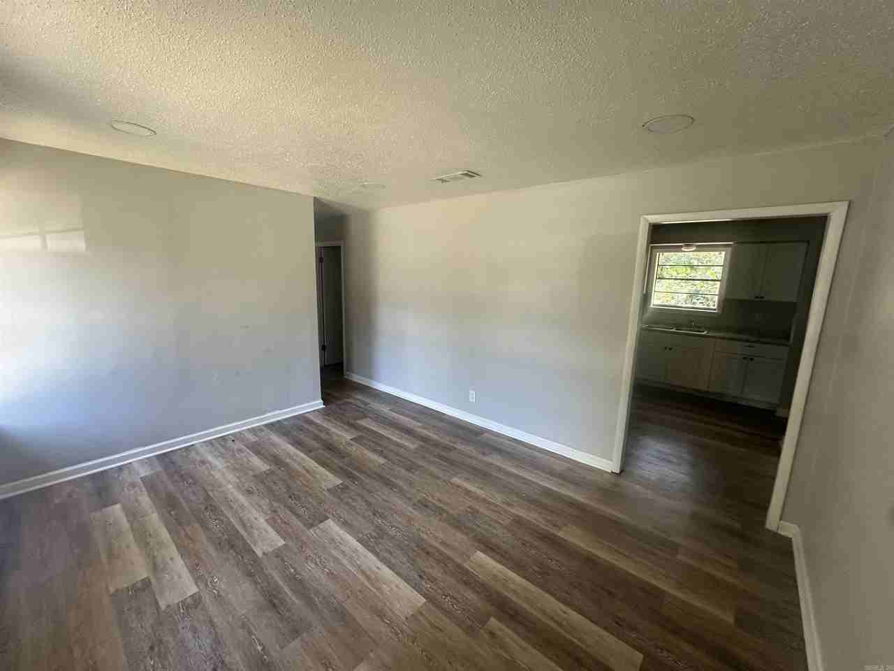 9010 Tedburn Cir - Photo 2 of 17