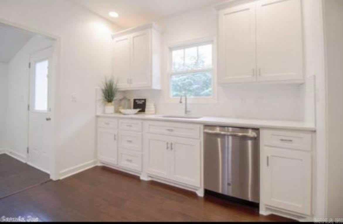 125 Melrose Cir - Photo 7 of 11