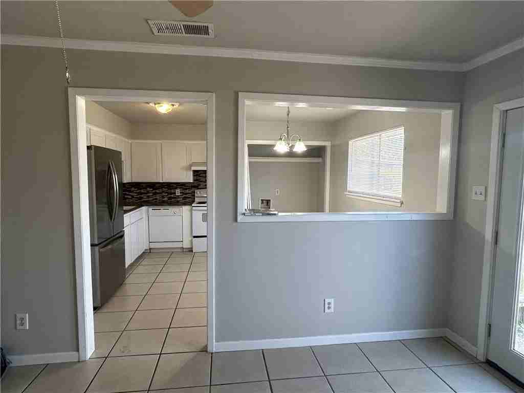 1606 Cimmarron St #A - Photo 4 of 14