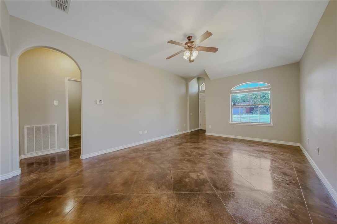 6618 Rhine Dr #A - Photo 4 of 22