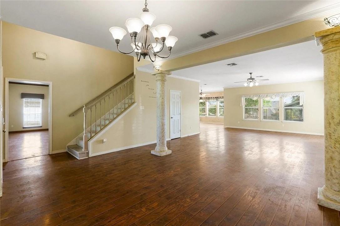 14810 Beal Dr - Photo 2 of 19