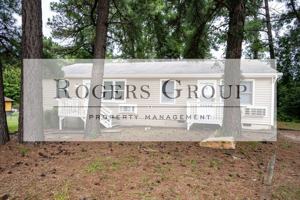 featured image of 105 Holly Ct