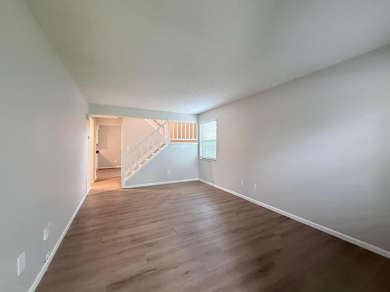 4849 Herndon Dr - Photo 6 of 41