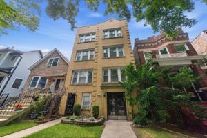 featured image of 3630 N Bosworth Ave #1