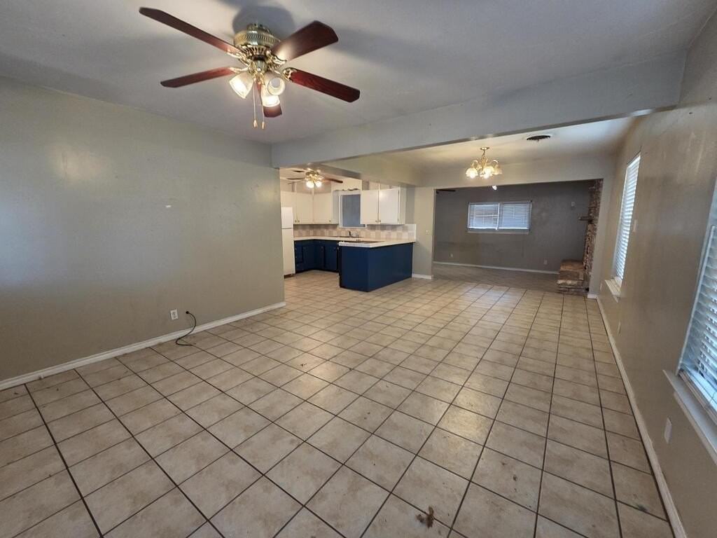 333 W Nimitz St - Photo 2 of 19
