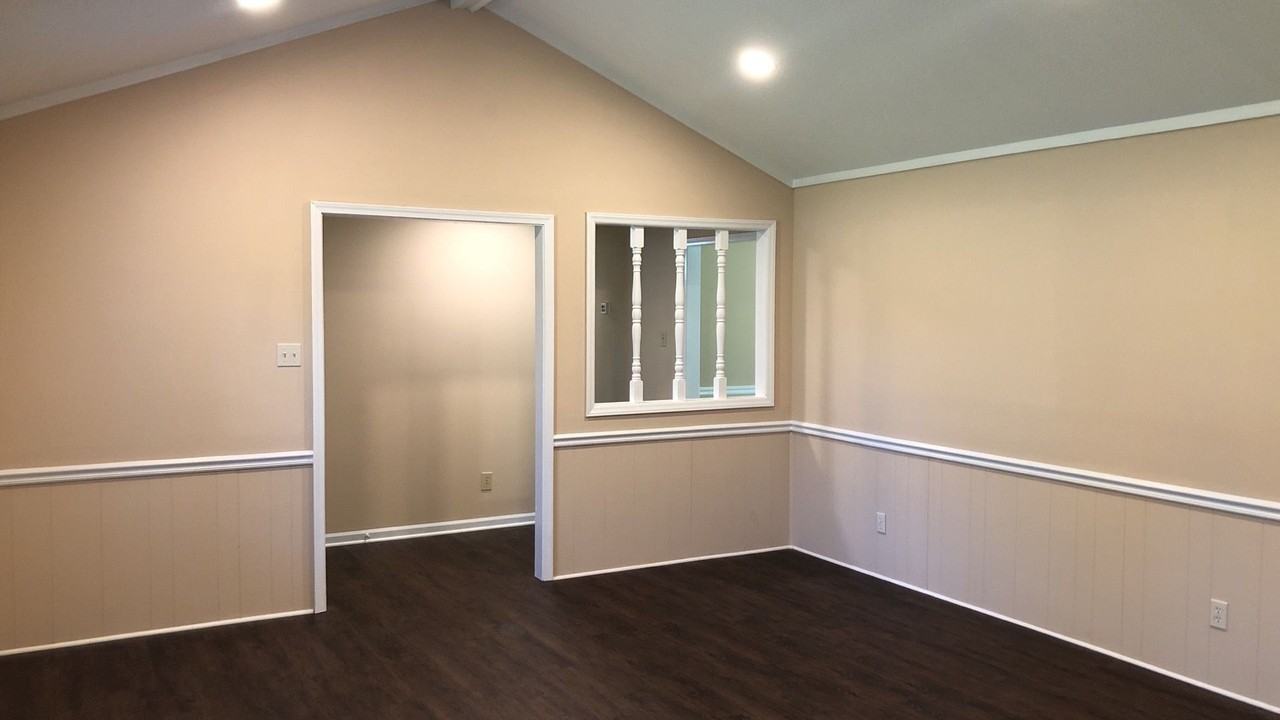 2260 Terrell Pl - Photo 4 of 22