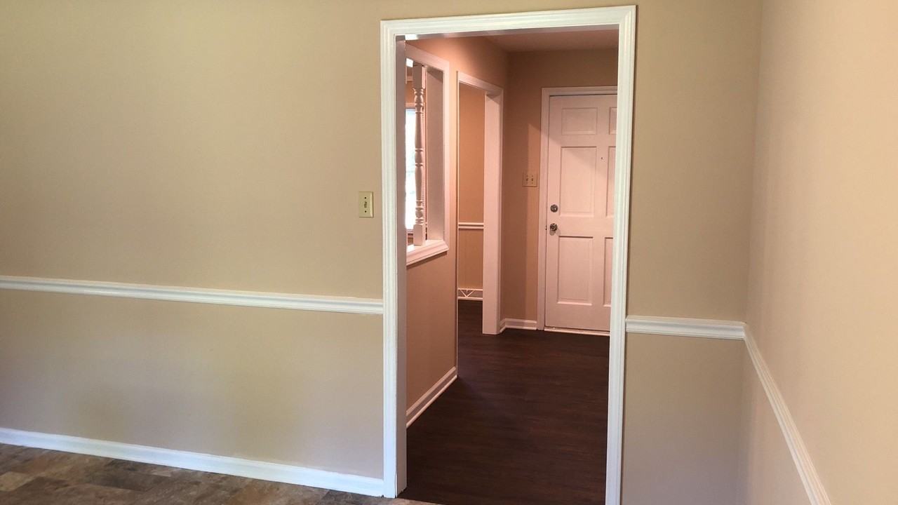 2260 Terrell Pl - Photo 7 of 22