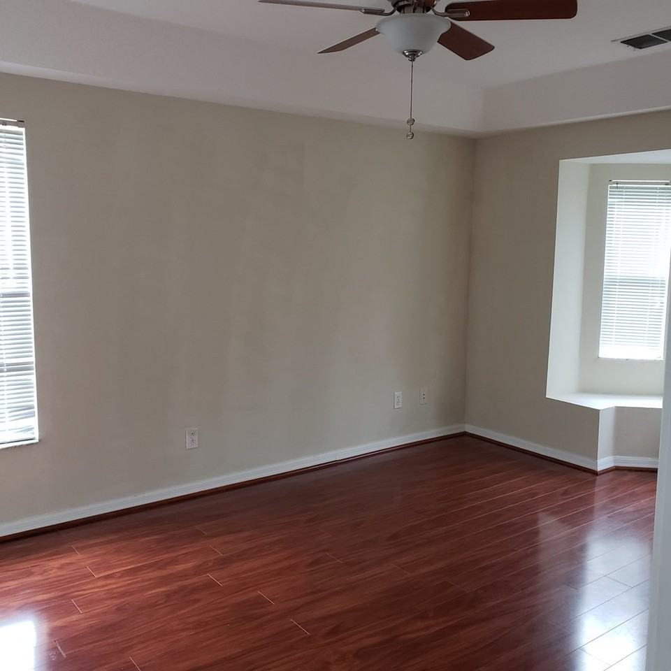 5853 Wrenwater Dr - Photo 5 of 19