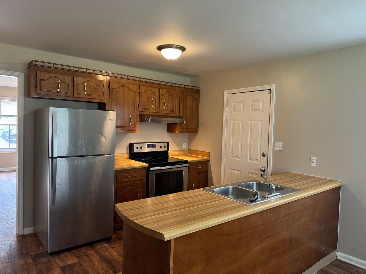 222 Pappy Dr - Photo 4 of 25