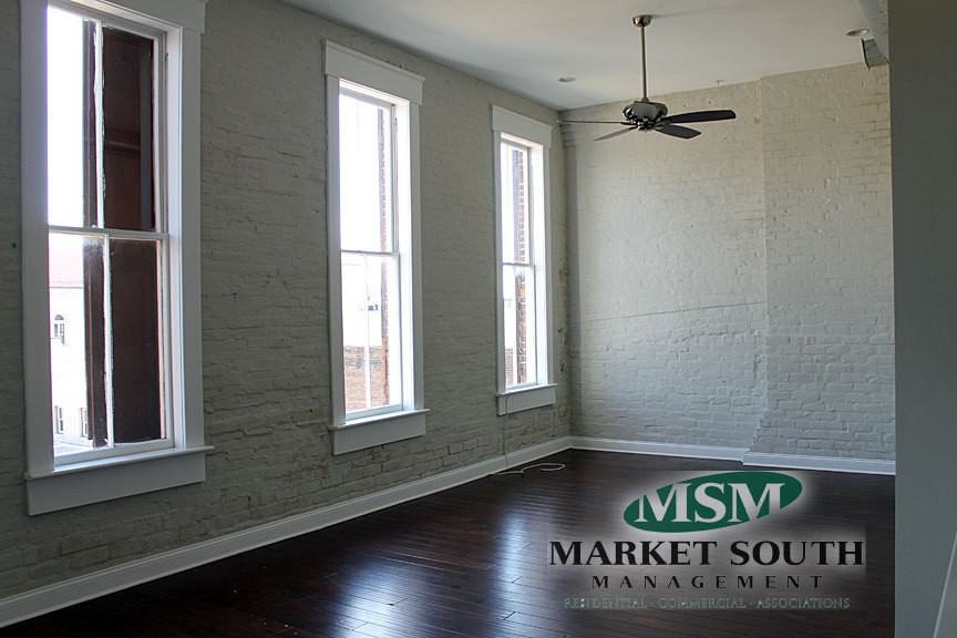 5 W Broughton St #404 - Photo 4 of 11