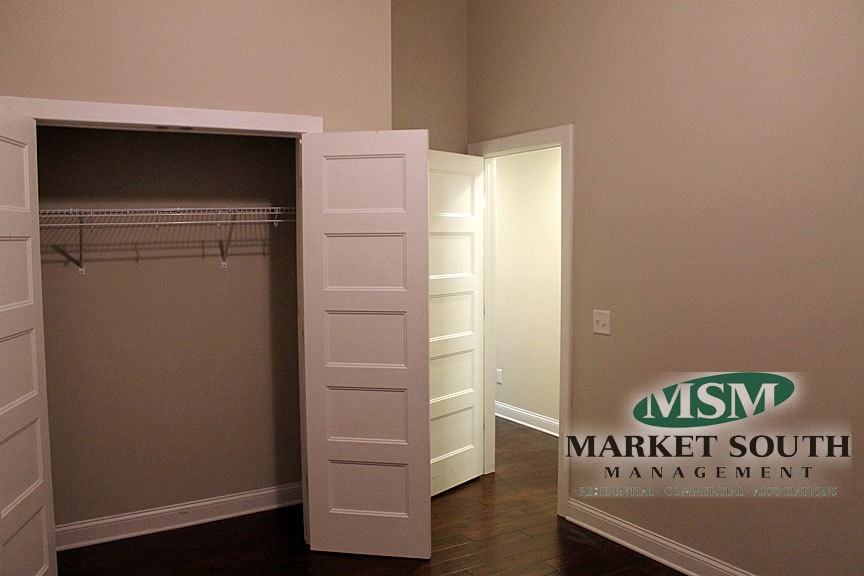 5 W Broughton St #404 - Photo 6 of 11