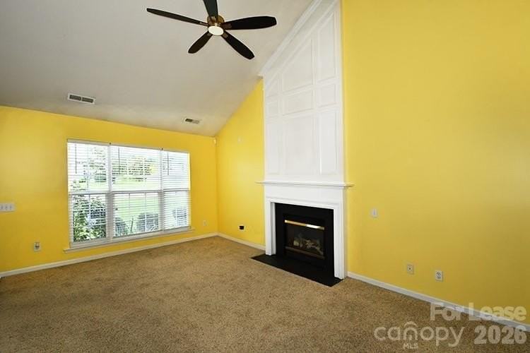 8715 Challenger Dr - Photo 6 of 22