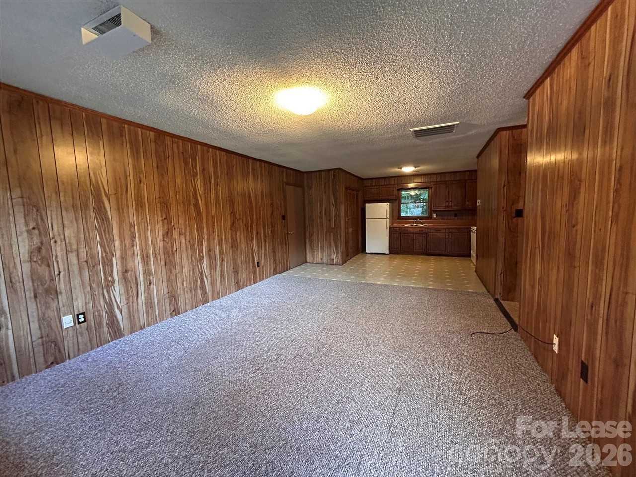179 Sunny Hill Dr - Photo 3 of 7
