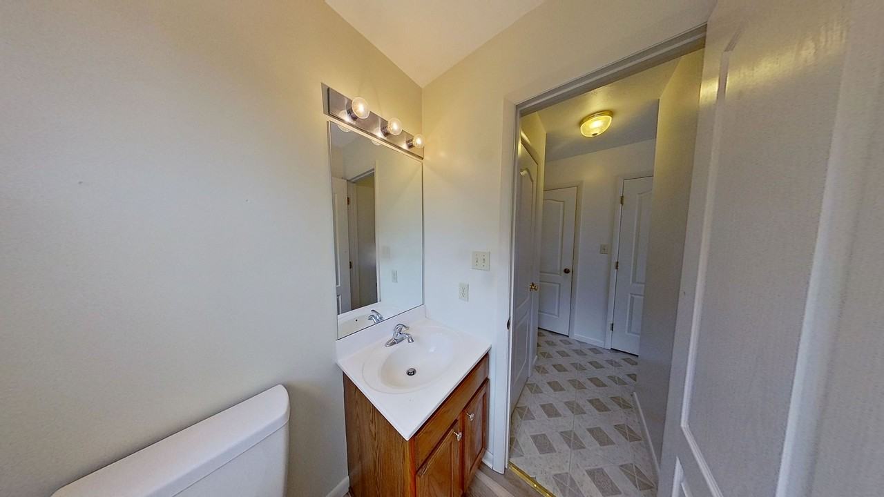 214 Craigdan Dr - Photo 4 of 9