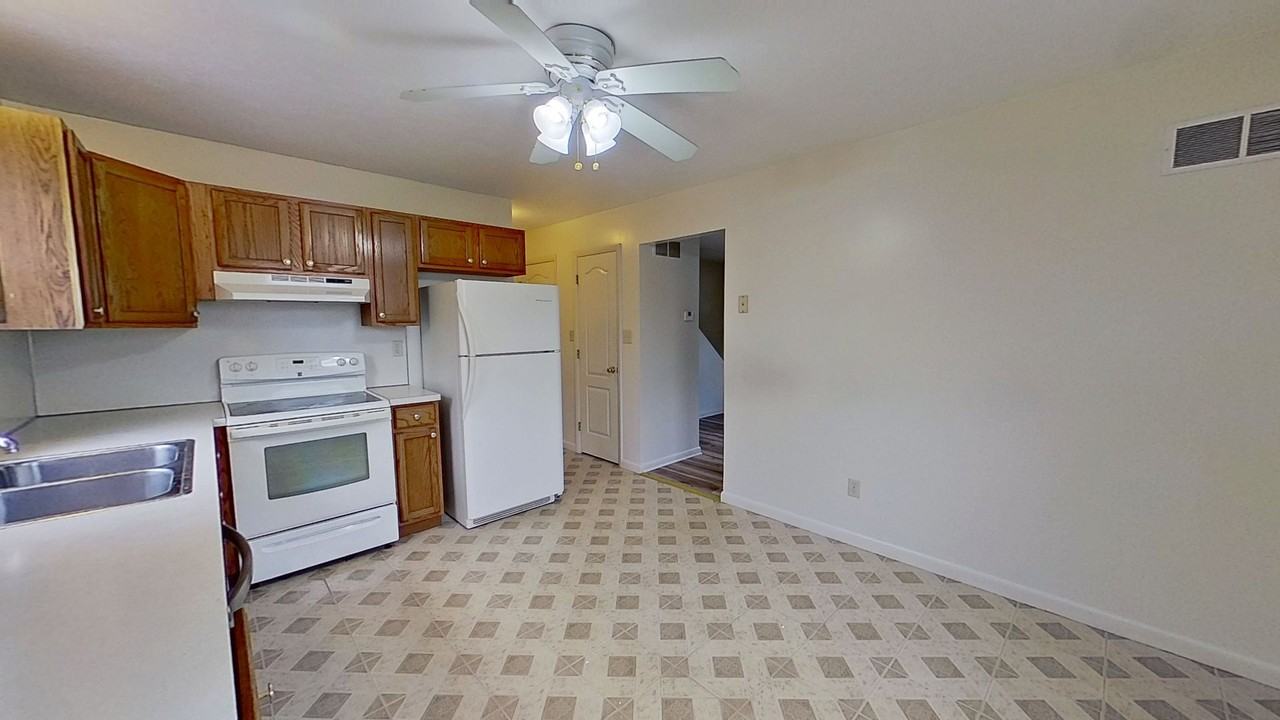 214 Craigdan Dr - Photo 5 of 9