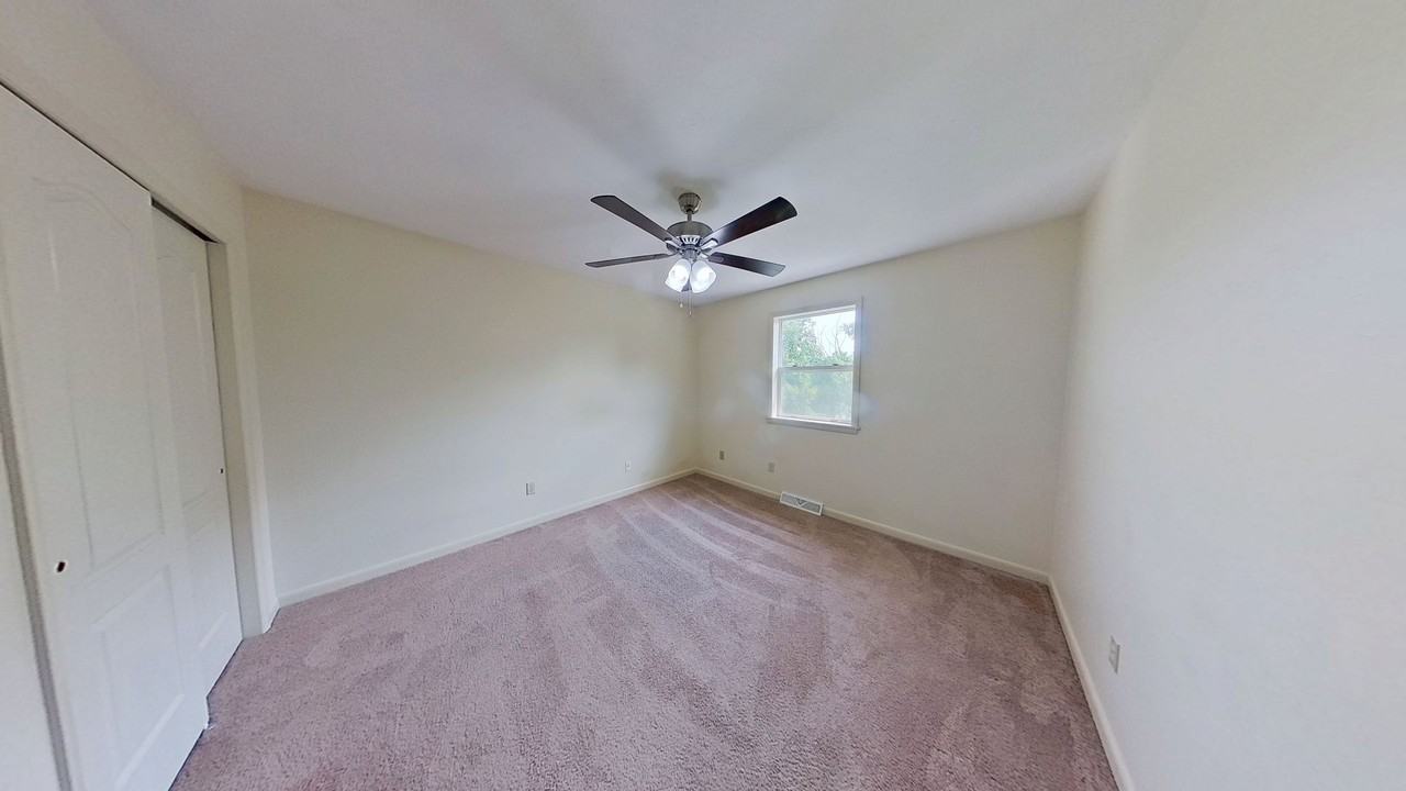 214 Craigdan Dr - Photo 7 of 9