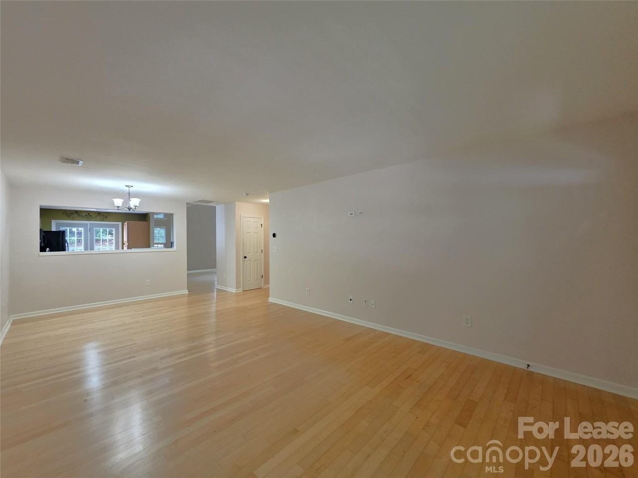 360 Tidmarsh Ct Nw - Photo 3 of 22