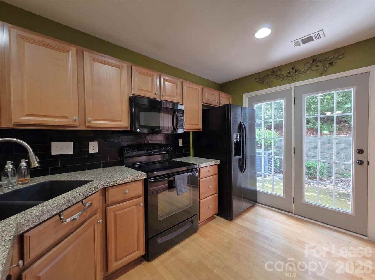 360 Tidmarsh Ct Nw - Photo 5 of 22