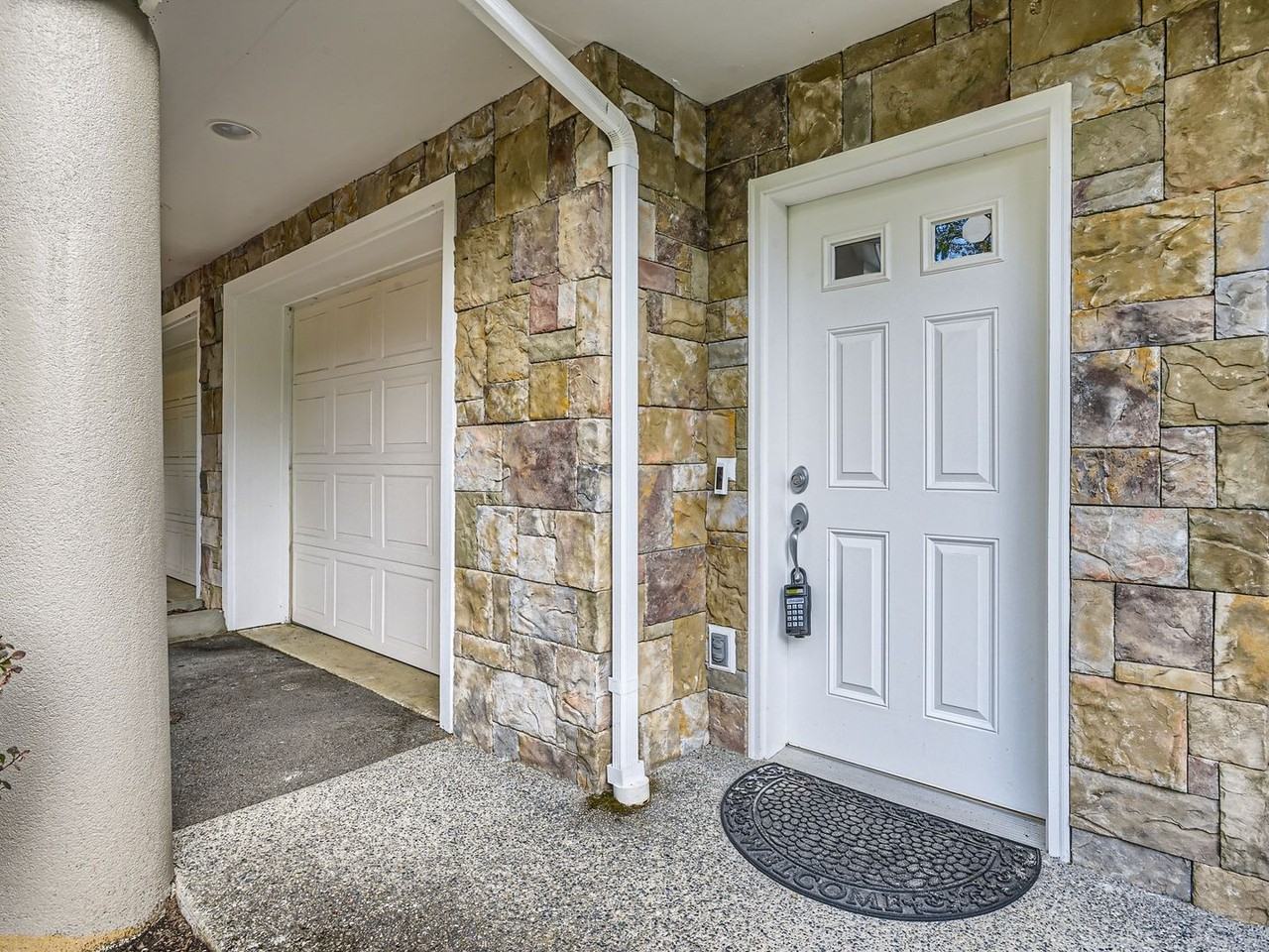 332 5th Ave S - Photo 4 of 29
