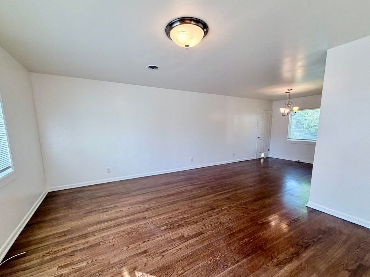 610 Stephen St - Photo 2 of 14