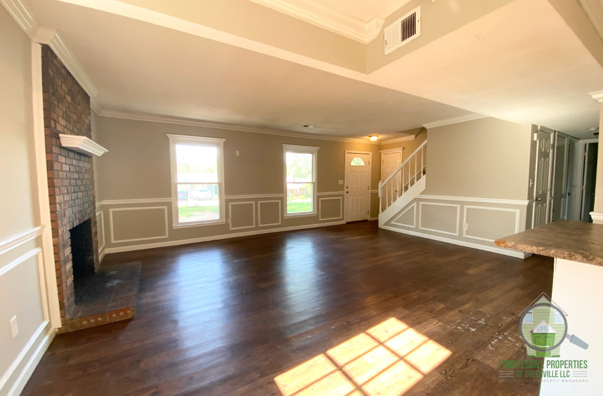 105 Osmond Dr #1 - Photo 2 of 15