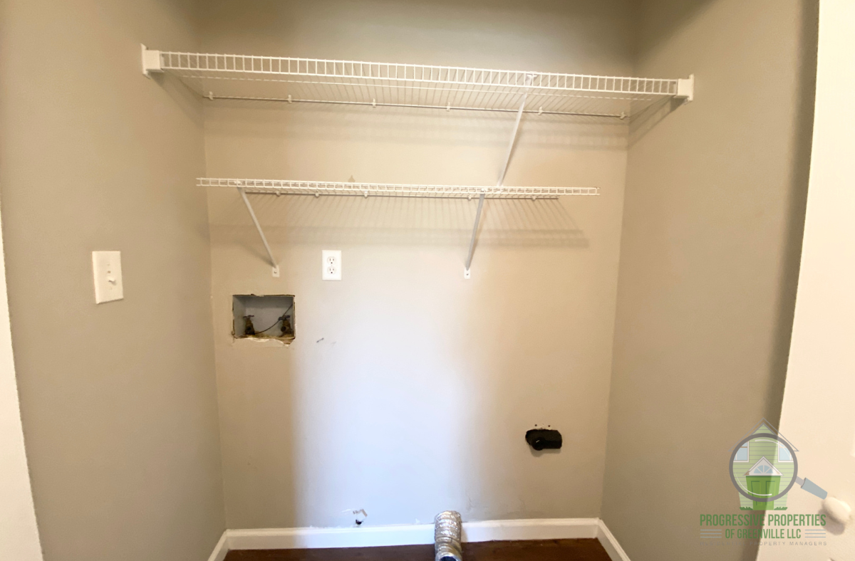 105 Osmond Dr #1 - Photo 6 of 15