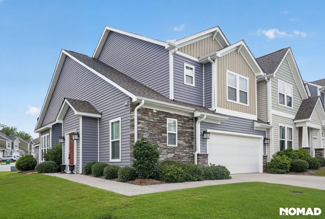 201 Sprucewood Ct - Photo 3 of 31