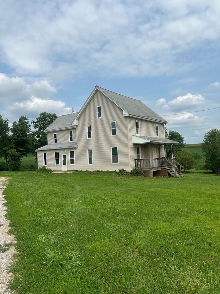 2801 Bridgeview Rd