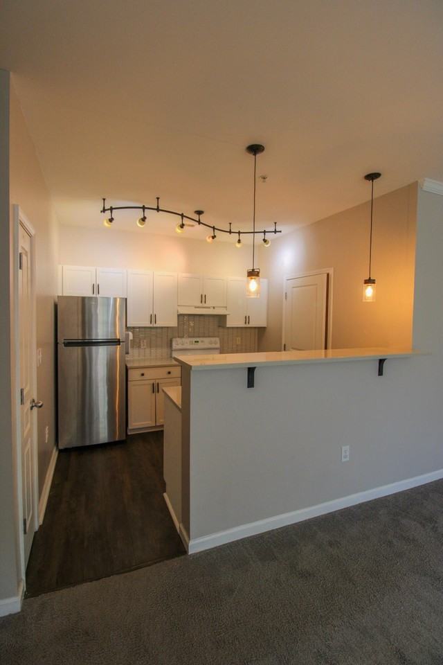 600 Bucksley Ln #205 - Photo 4 of 18