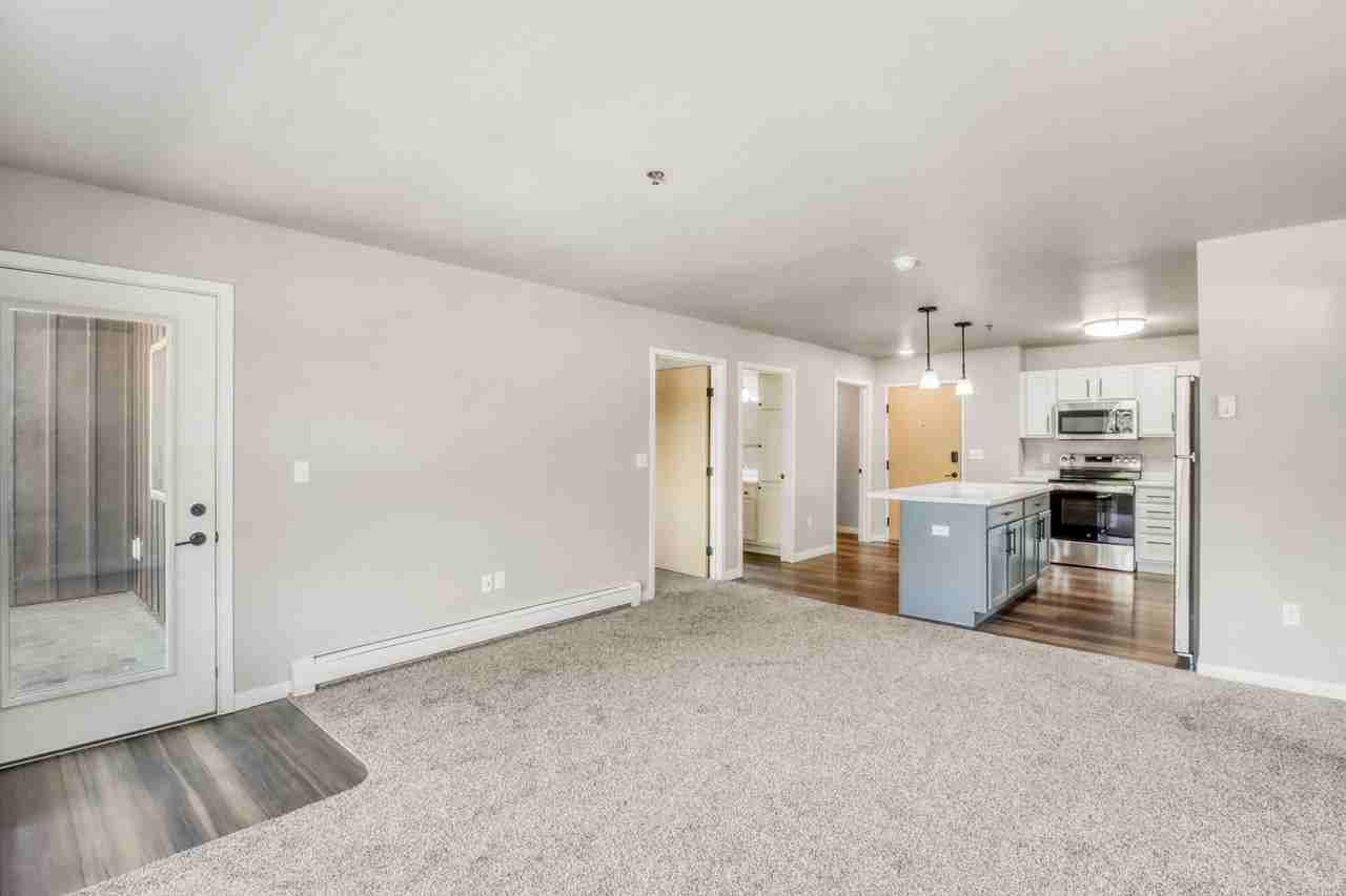 Midtown Apartments - Photo 5 of 26