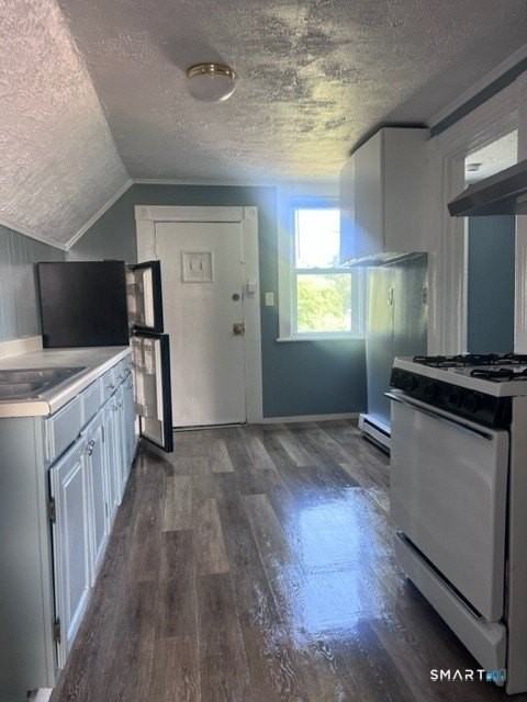 278 Thompson St #3 - Photo 2 of 8