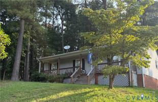 featured image of 7032 Claybird Ln