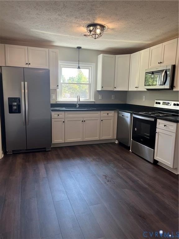 7032 Claybird Ln - Photo 4 of 12