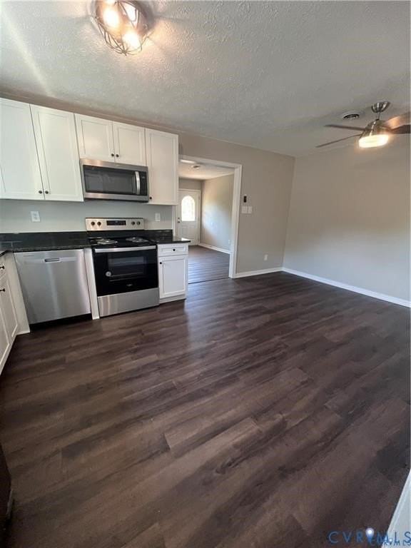 7032 Claybird Ln - Photo 5 of 12