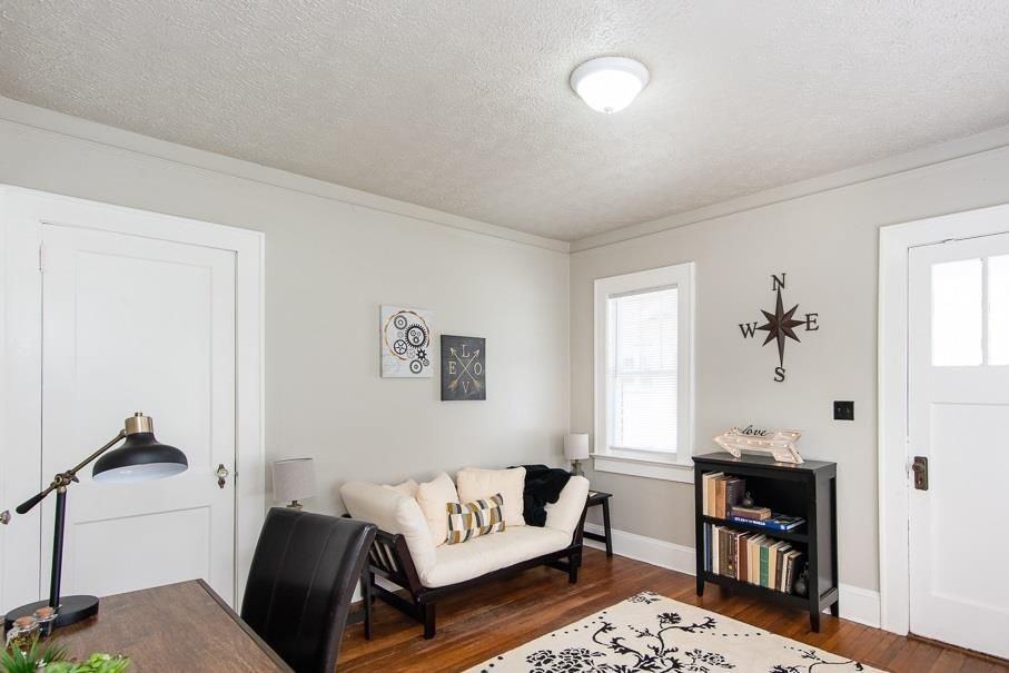 2533 Bayard St - Photo 2 of 19