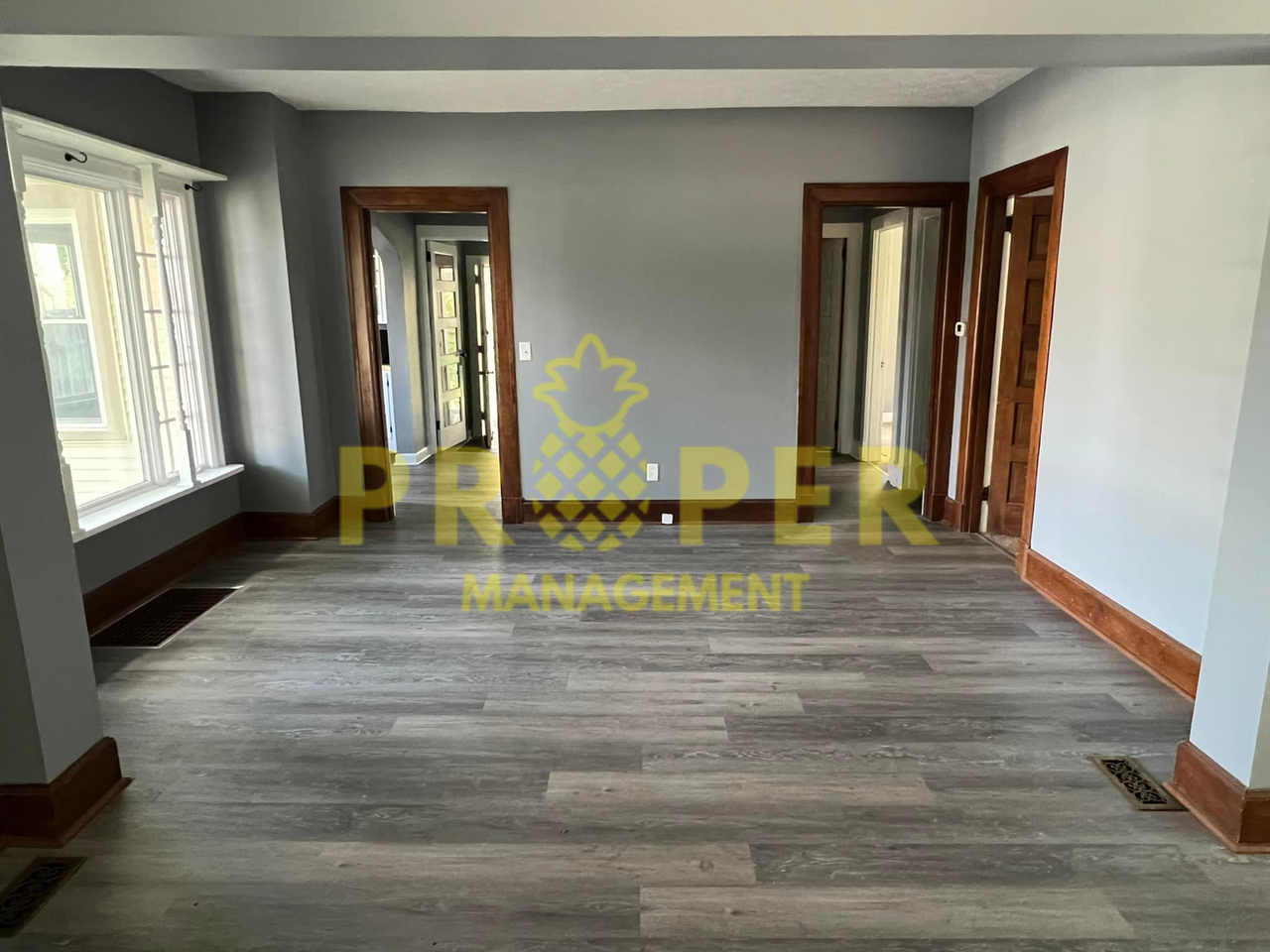 1597 Oakland Ave - Photo 4 of 15