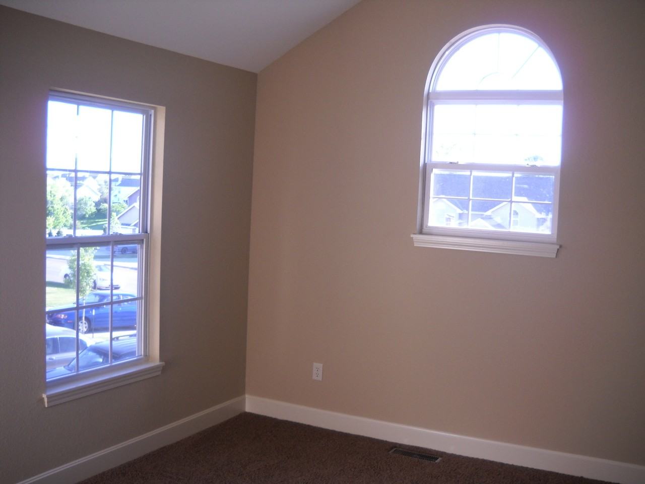 13766 Post Oak Ln - Photo 4 of 12