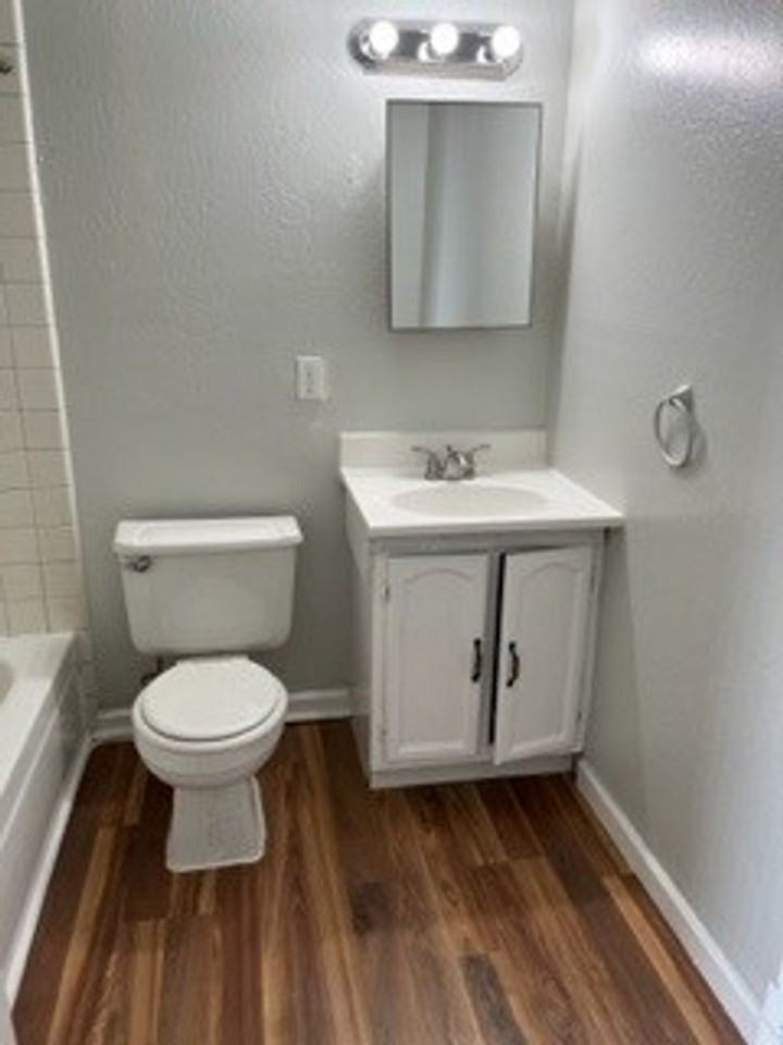 490 Highland Ave #30 - Photo 7 of 9