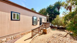 1727 S Hill Ave - Photo 1 of 1