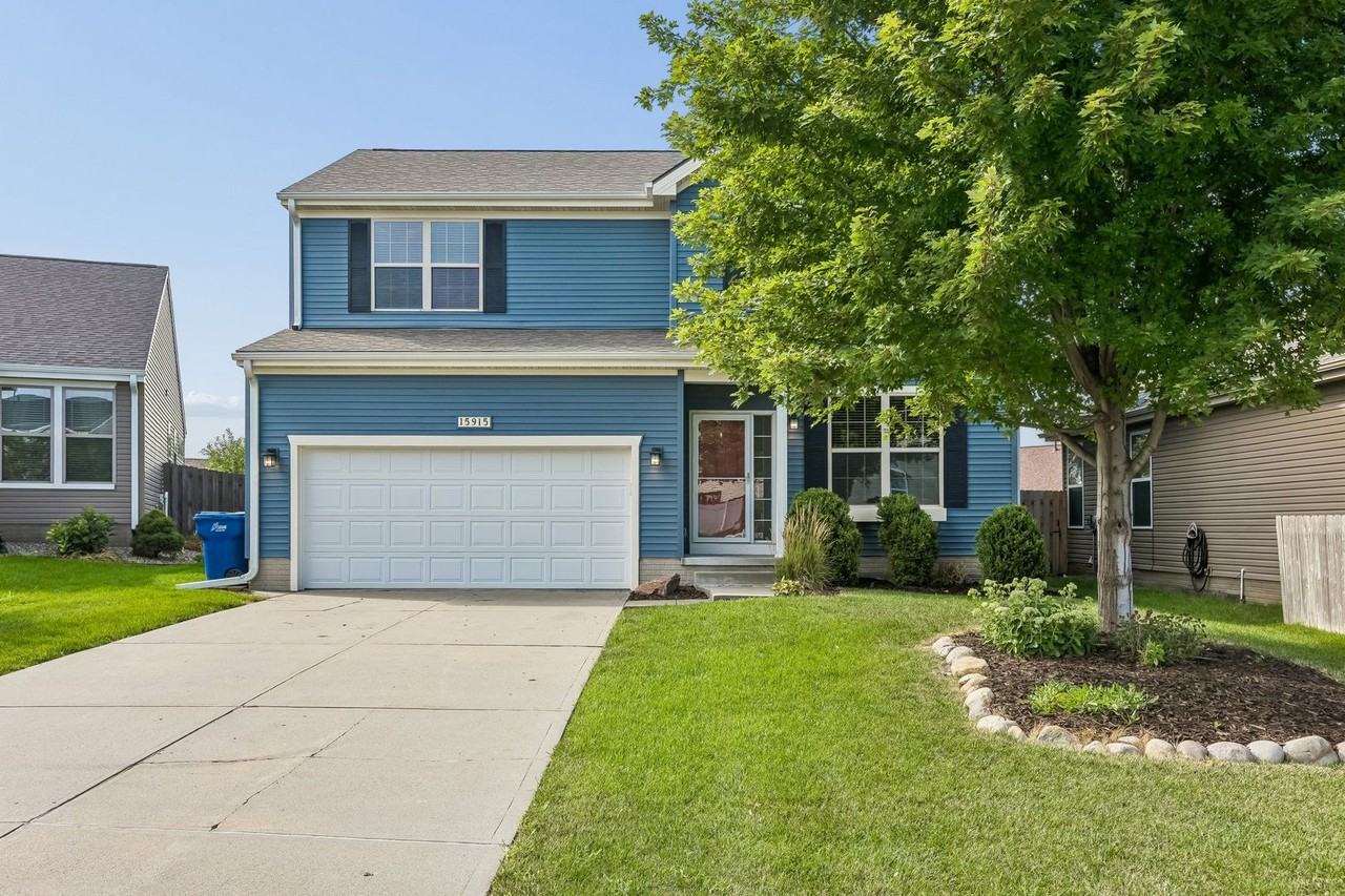 15915 Filmore Cir - Photo 2 of 30