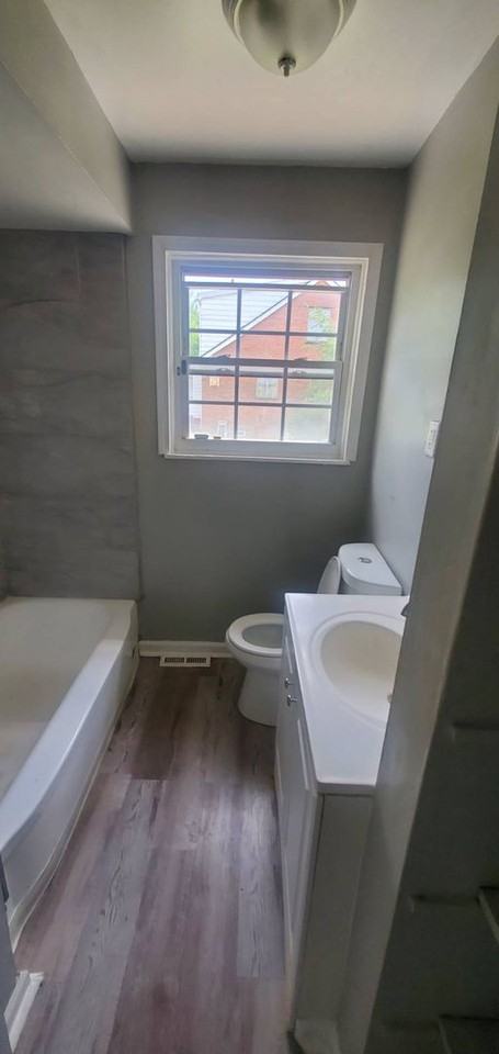 4595 Lee Rd - Photo 6 of 23