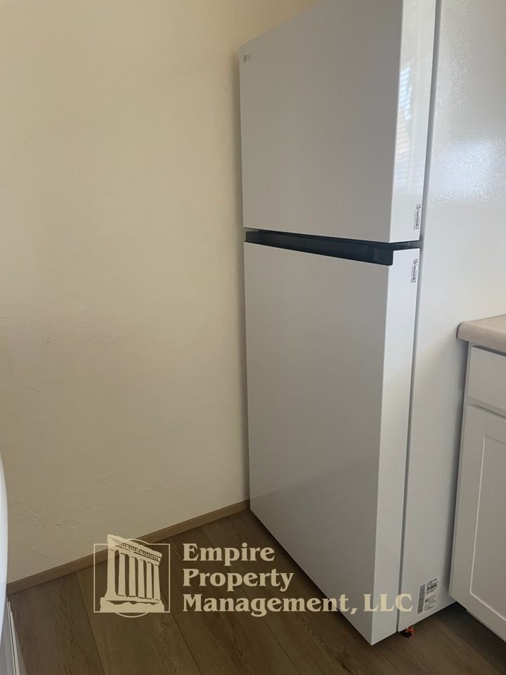 1910 Taft St #1 - Photo 6 of 17