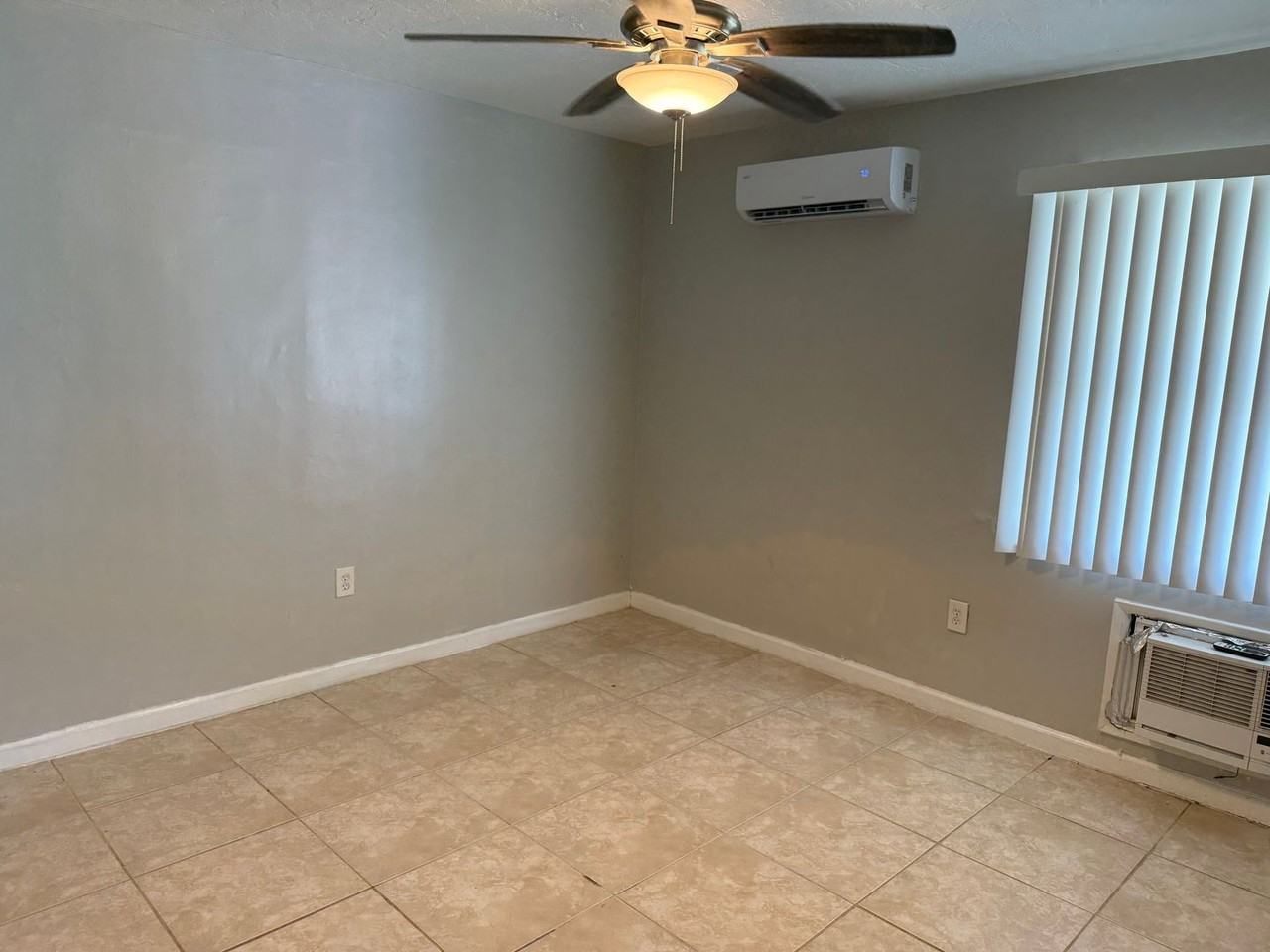 1701 Pasadena Dr - Photo 6 of 6