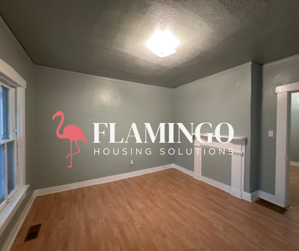 721 Wyoming St - Photo 3 of 12